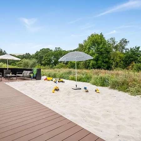 Semesterbostad Artur - 800m From The Sea By Interhome