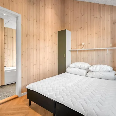 Semesterbostad Artur - 800m From The Sea By Interhome Fjellerup