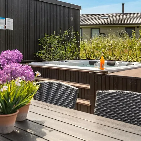 Artur - 800m From The Sea By Interhome *