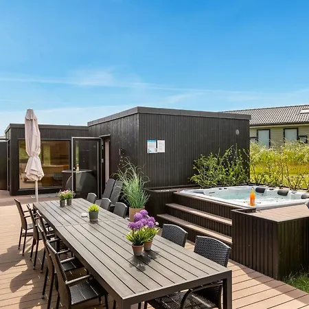 Artur - 800m From The Sea By Interhome Glesborg
