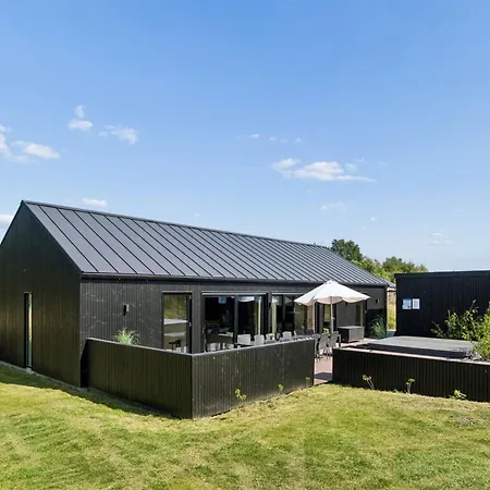Artur - 800m From The Sea By Interhome