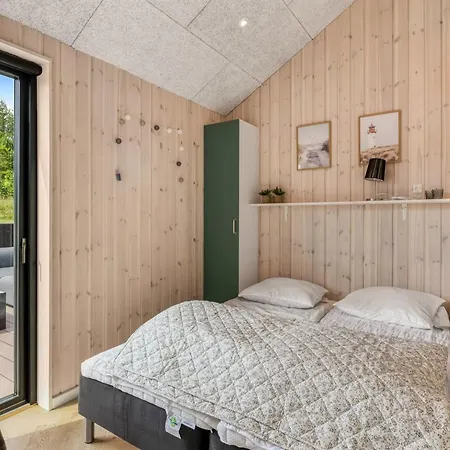 Artur - 800m From The Sea By Interhome *